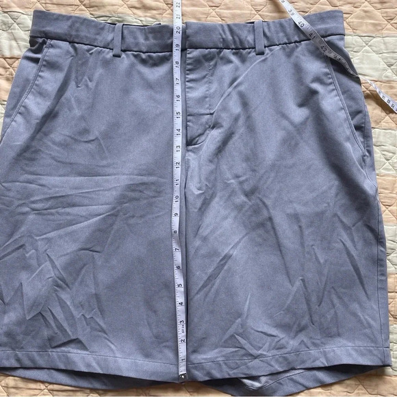 Nike Heathered Gray DriFit Performance Golf Shorts 42W - Picture 8 of 9